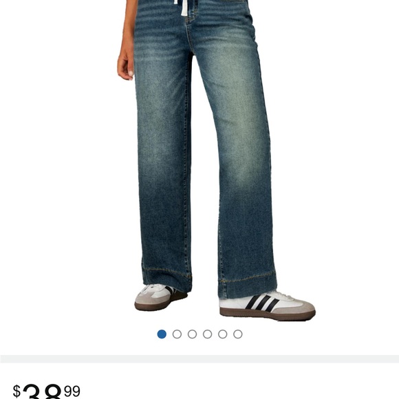 Nike Coral and White Running Shoes - Picture 2 of 2